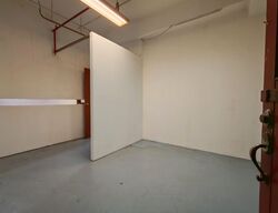 Yi Xiu Factory Building (D14), Factory #536908341